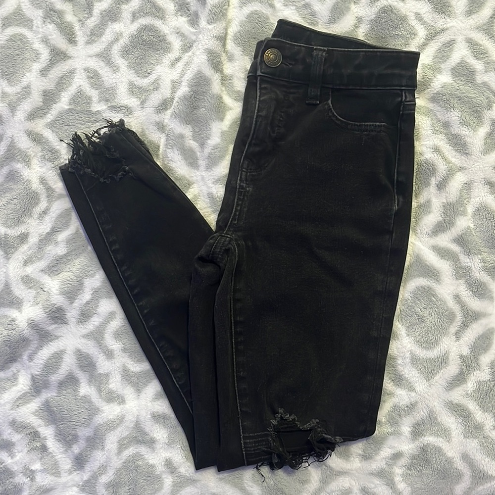 Women’s Black Ripped Dream Jean